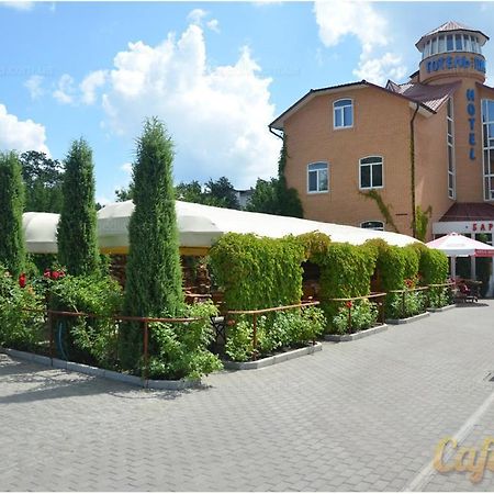 سومي Pan Hotel المظهر الخارجي الصورة