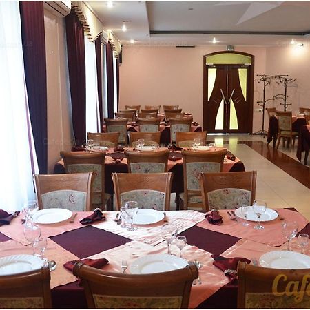 سومي Pan Hotel المظهر الخارجي الصورة