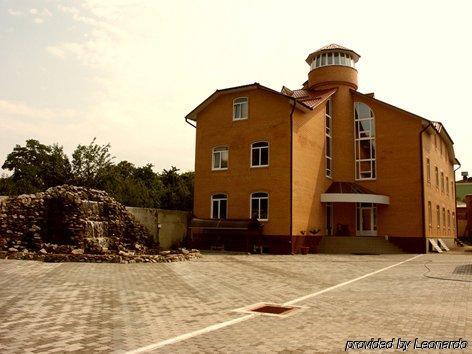سومي Pan Hotel المظهر الخارجي الصورة